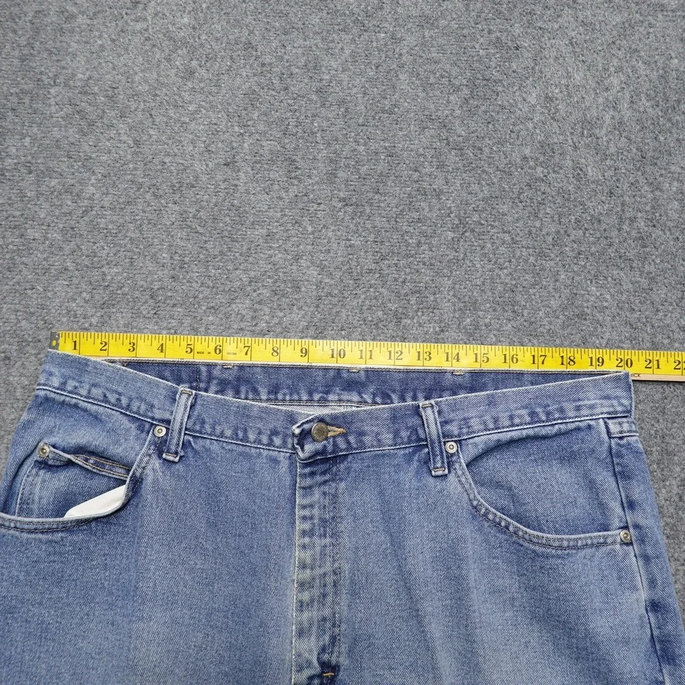 Wrangler Jeans Mens 40x30 Blue Authentics Straight Leg 100% Cotton Denim